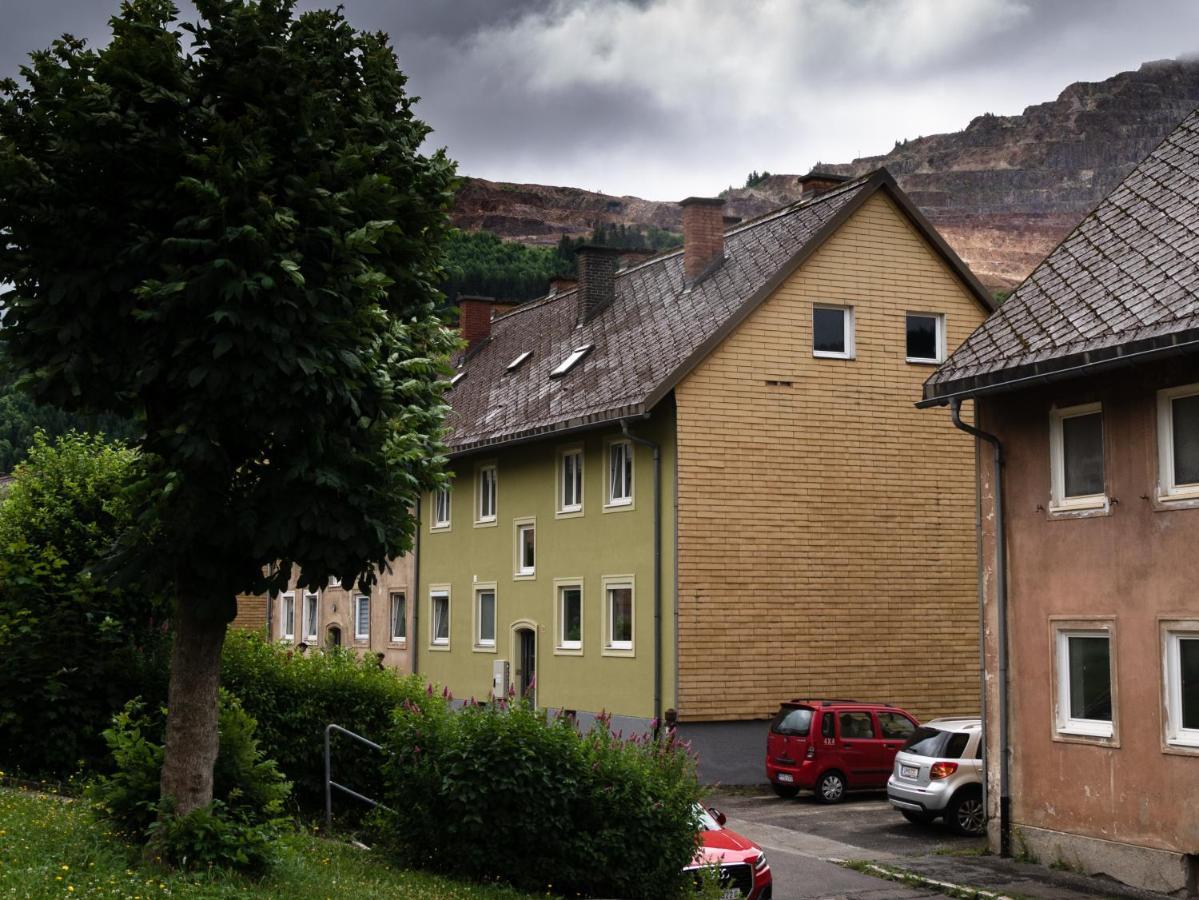 Eisenerz Stefan Apartment / Ferien Wohnung Exteriör bild